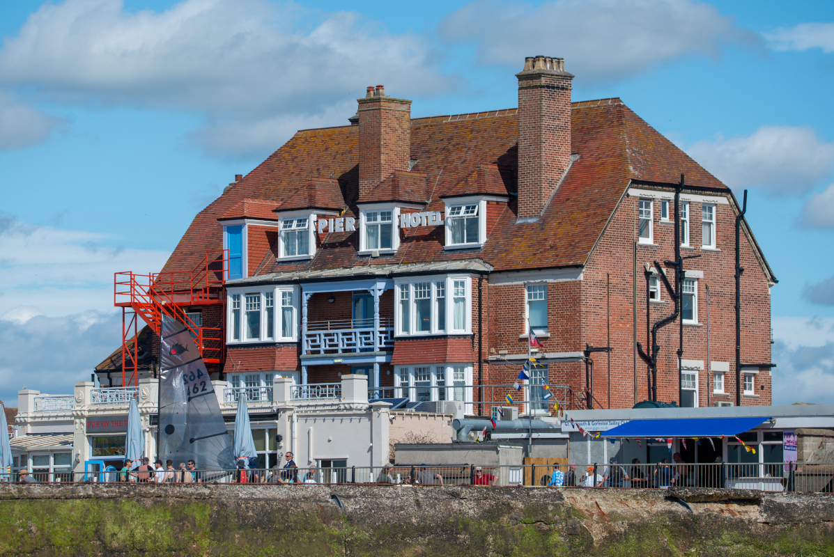 GYGSC / Pier Hotel GYGSC / Pier Hotel